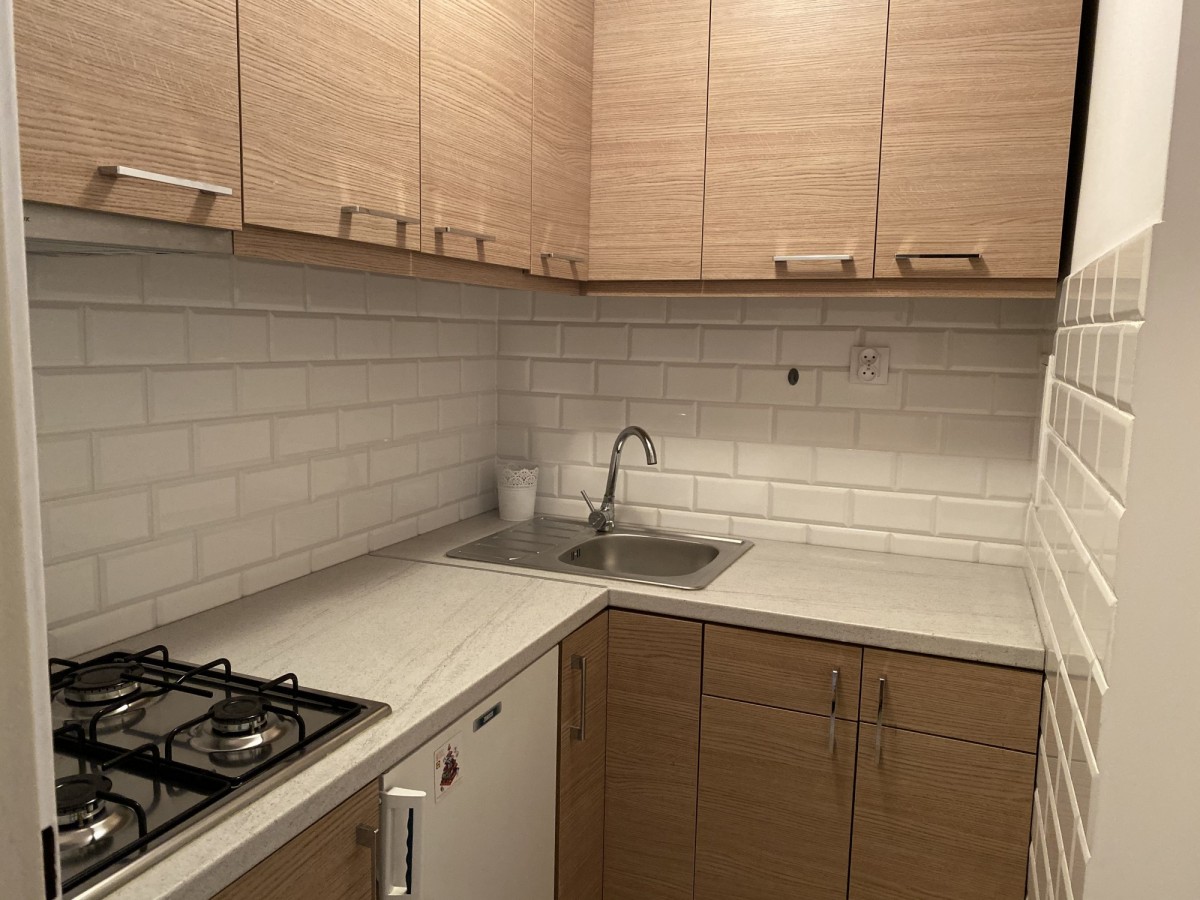 Wohnung 2 zimmer 36 m² in Warschau, Polen