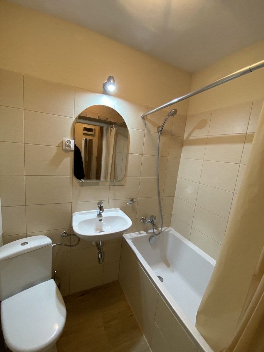 Wohnung 2 zimmer 36 m² in Warschau, Polen