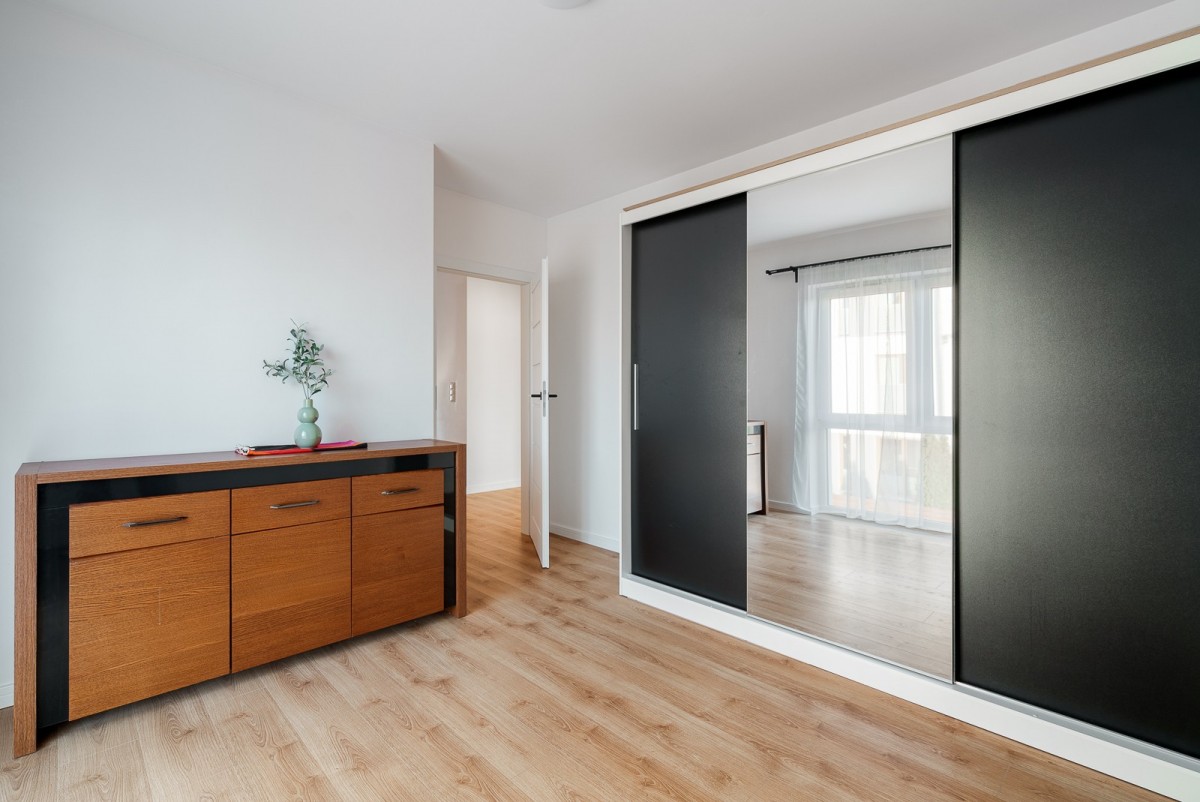 Apartamento 3 habitaciones 55 m² Murowana Goslina, Polonia