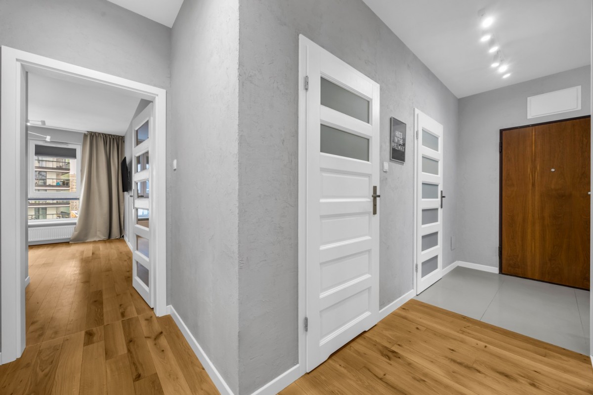 3 room apartment 72 m² in Warsaw, Poland