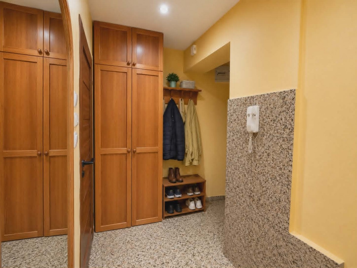 2 room apartment 38 m² Warsaw, Poland