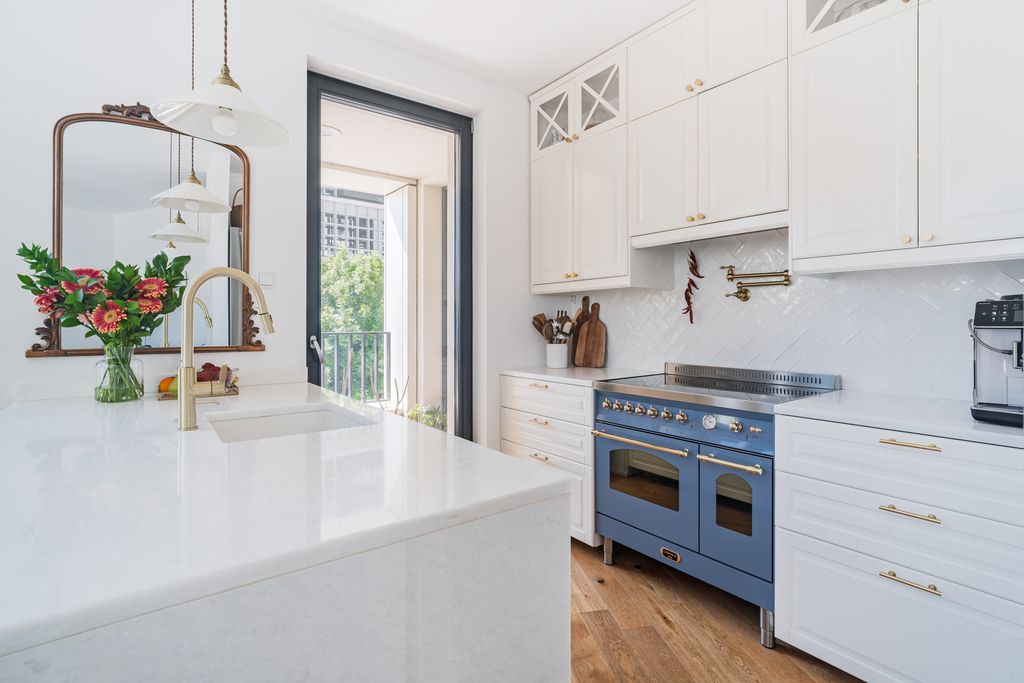 Mieszkanie 4 pokoi 84 m² Gdynia, Polska