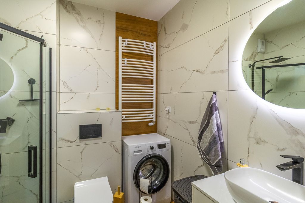 3 room apartment 66 m² Lodz, Poland