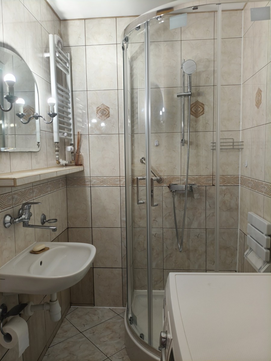 Wohnung 2 zimmer 37 m² Warschau, Polen