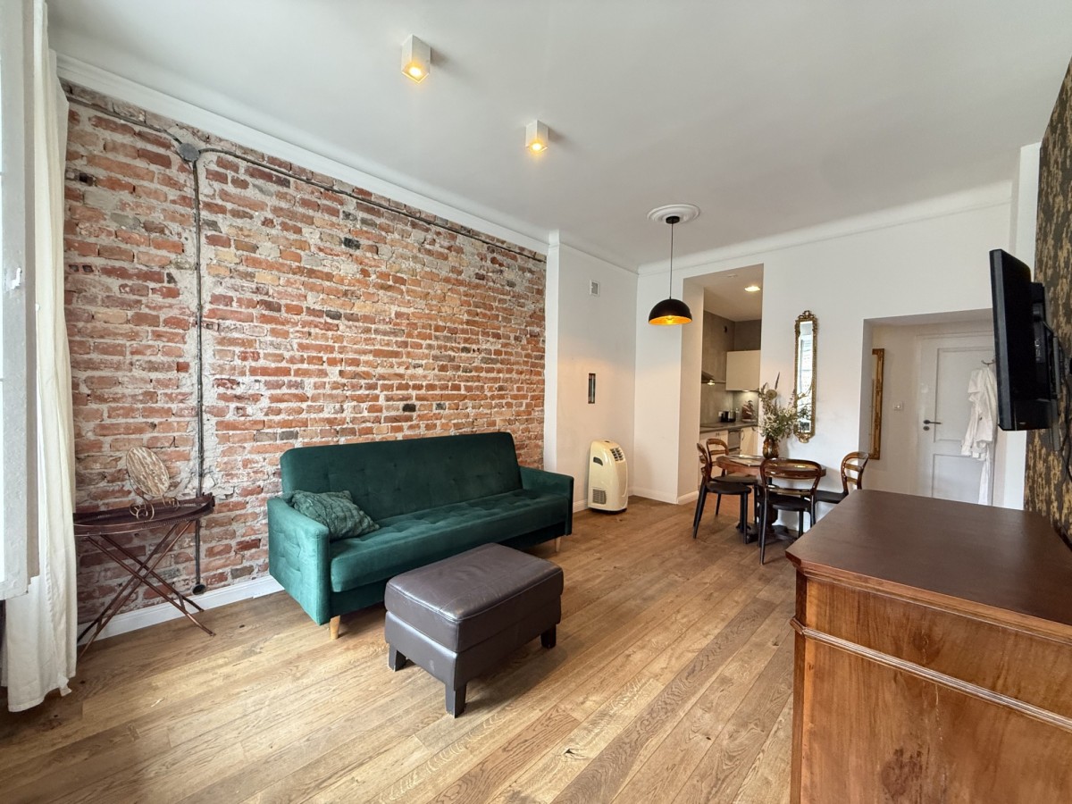 2 room Studio apartment 39 m² in Warsaw, Poland
