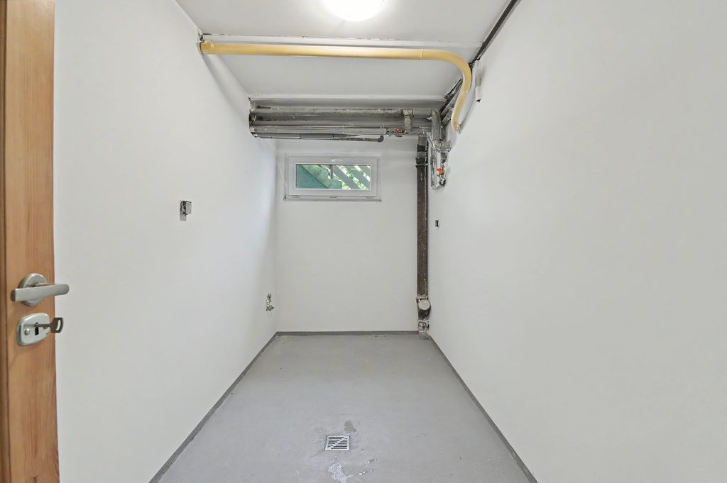 Коммерческое помещение 240 м² в Гданьске, Польша