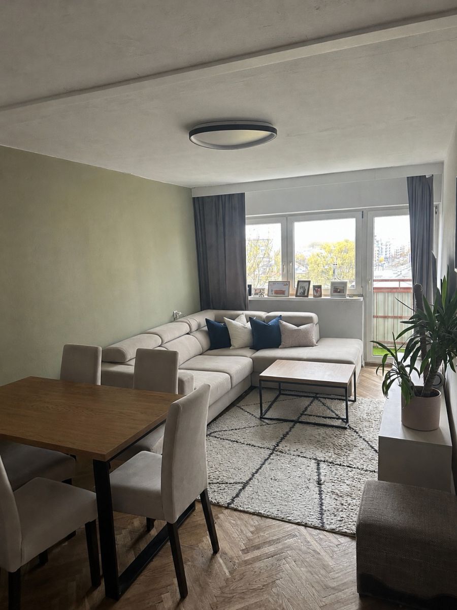 Apartamento 2 habitaciones 47 m² en Varsovia, Polonia
