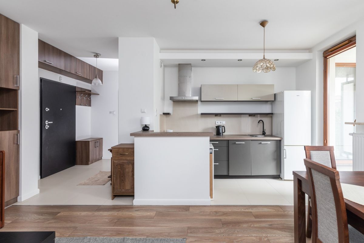 Commercial property 2 rooms 44 m² in Warsaw, Poland