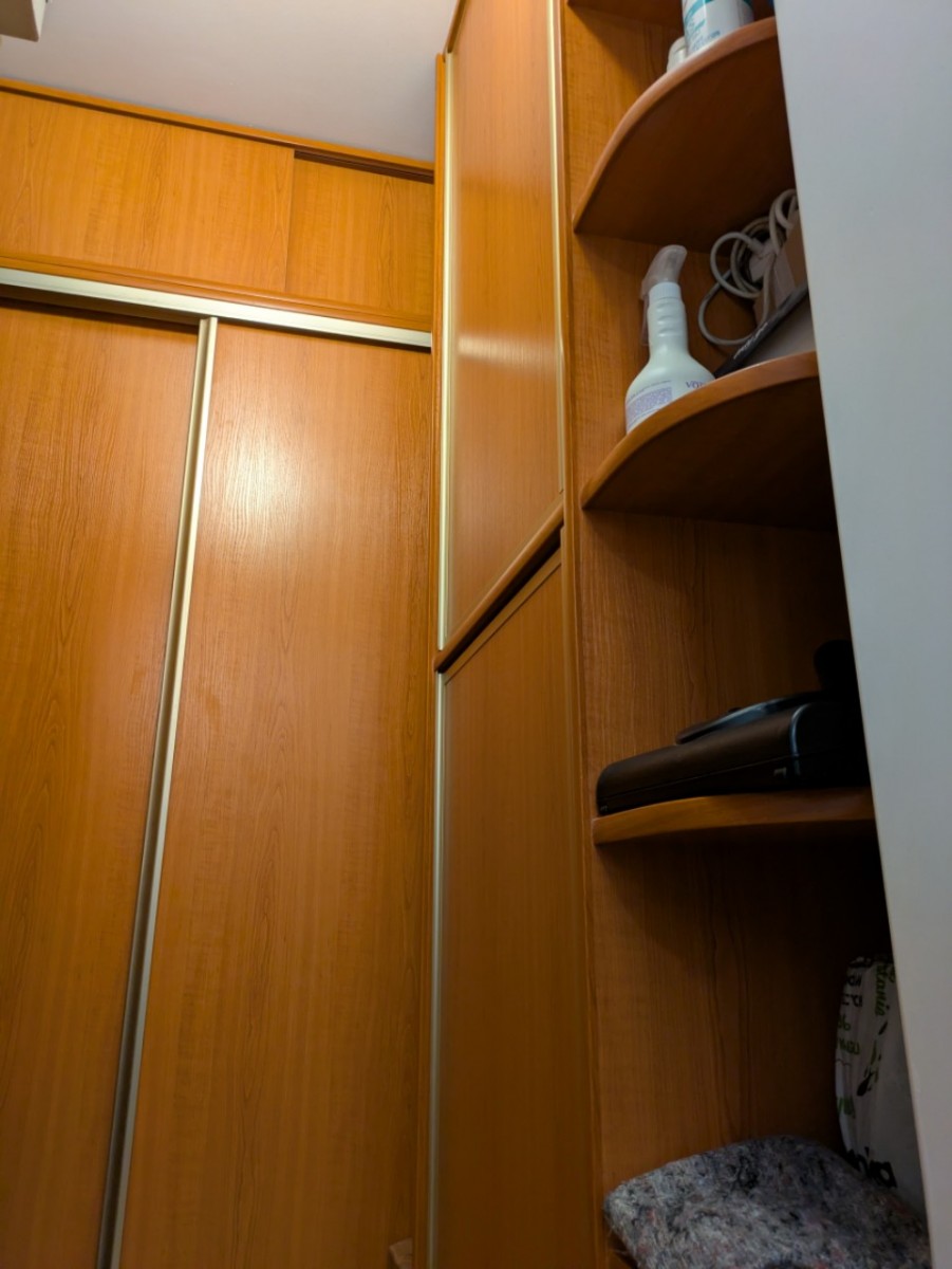 Mieszkanie 5 pokojów 130 m² Warszawa, Polska