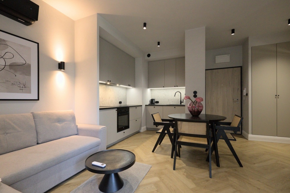 Gewerbefläche 2 zimmer 34 m² in Warschau, Polen
