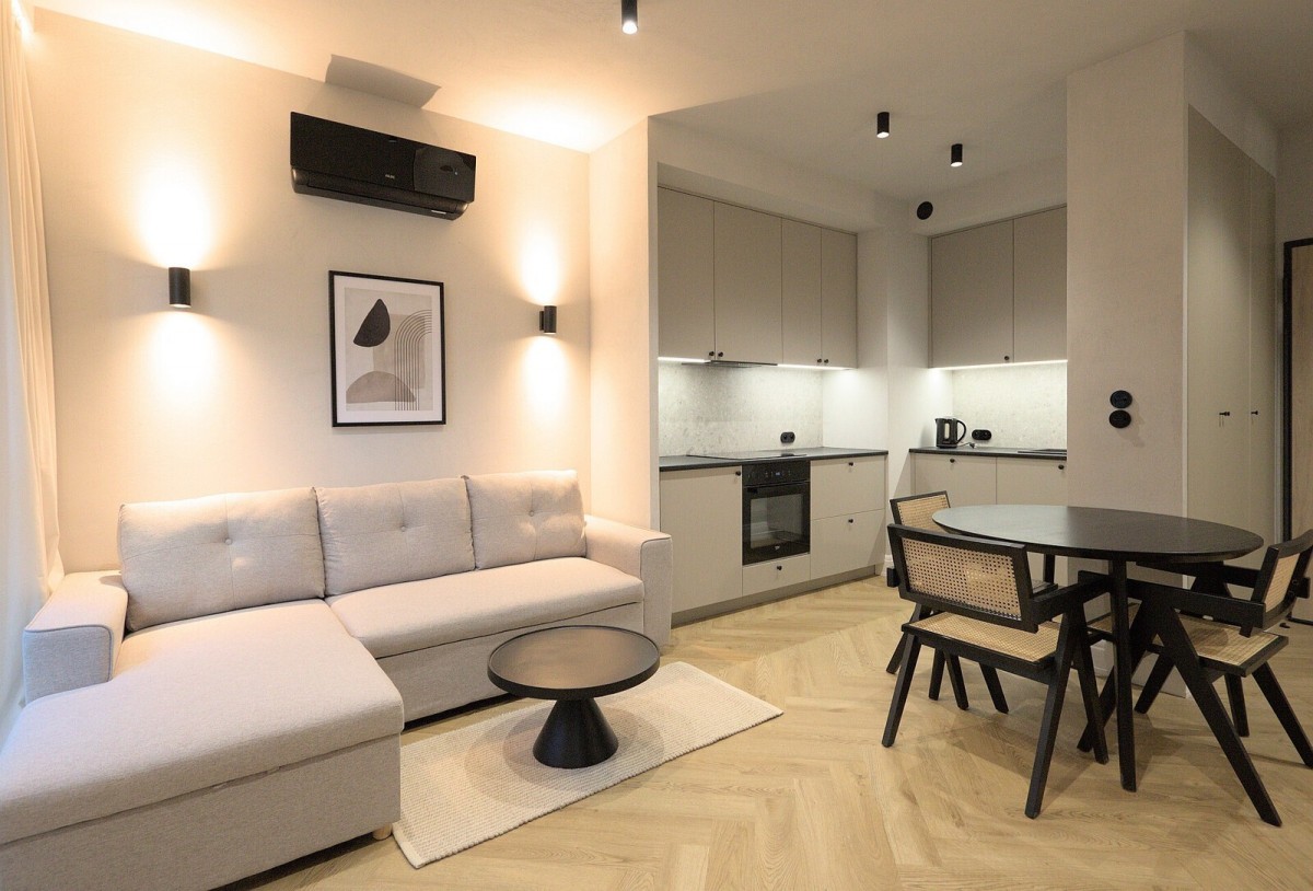 Gewerbefläche 2 zimmer 34 m² in Warschau, Polen