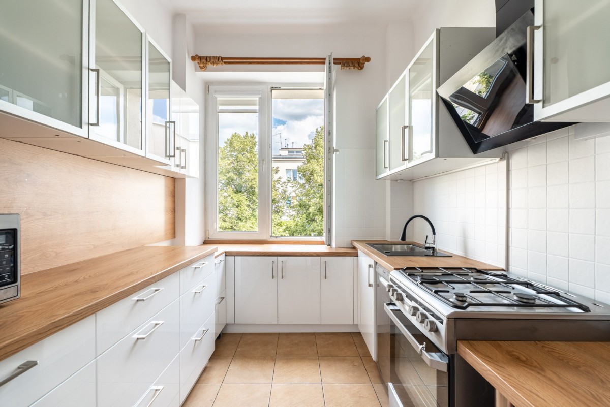 Apartamento 3 habitaciones 85 m² en Voivodato de Mazovia, Polonia