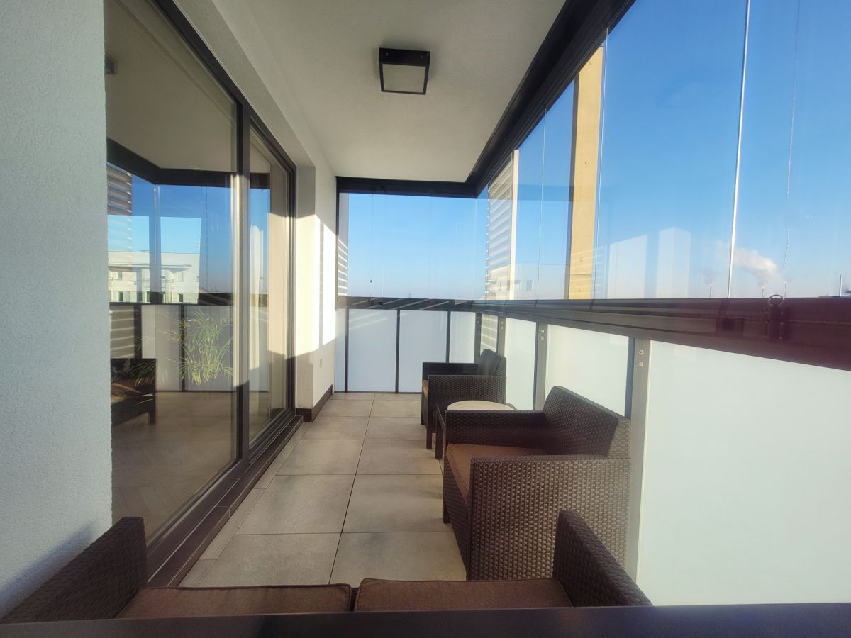 Mieszkanie 2 pokoi 56 m² w Warszawa, Polska