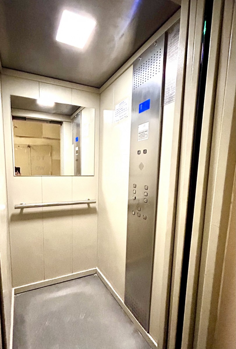 1 room apartment 33 m² in Warsaw, Poland