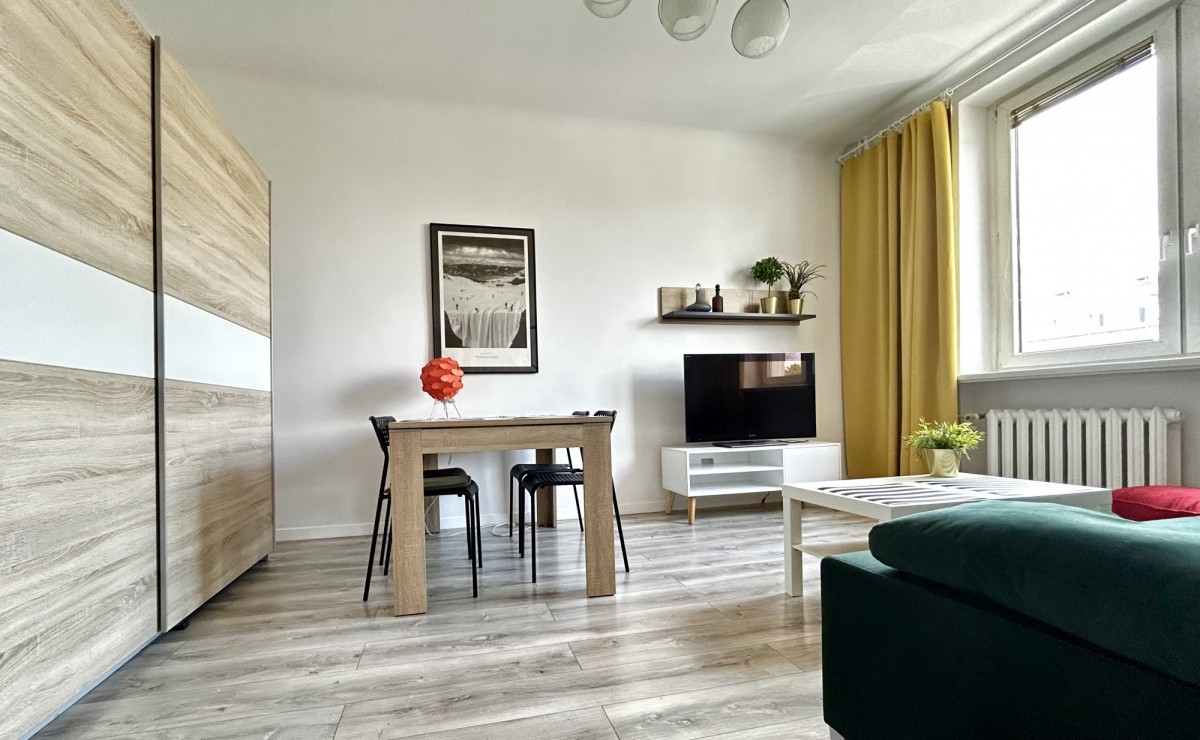1 room apartment 33 m² in Warsaw, Poland