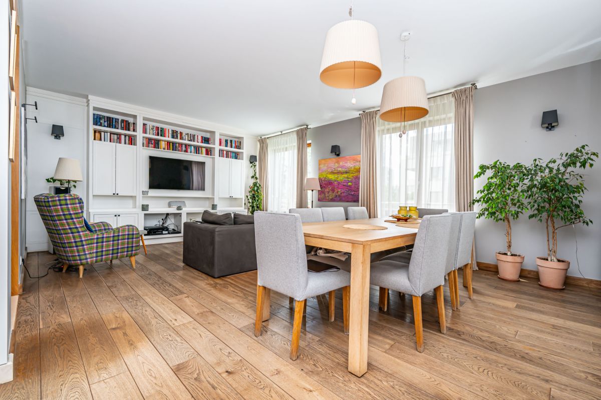 5 room apartment 160 m² in Warsaw, Poland