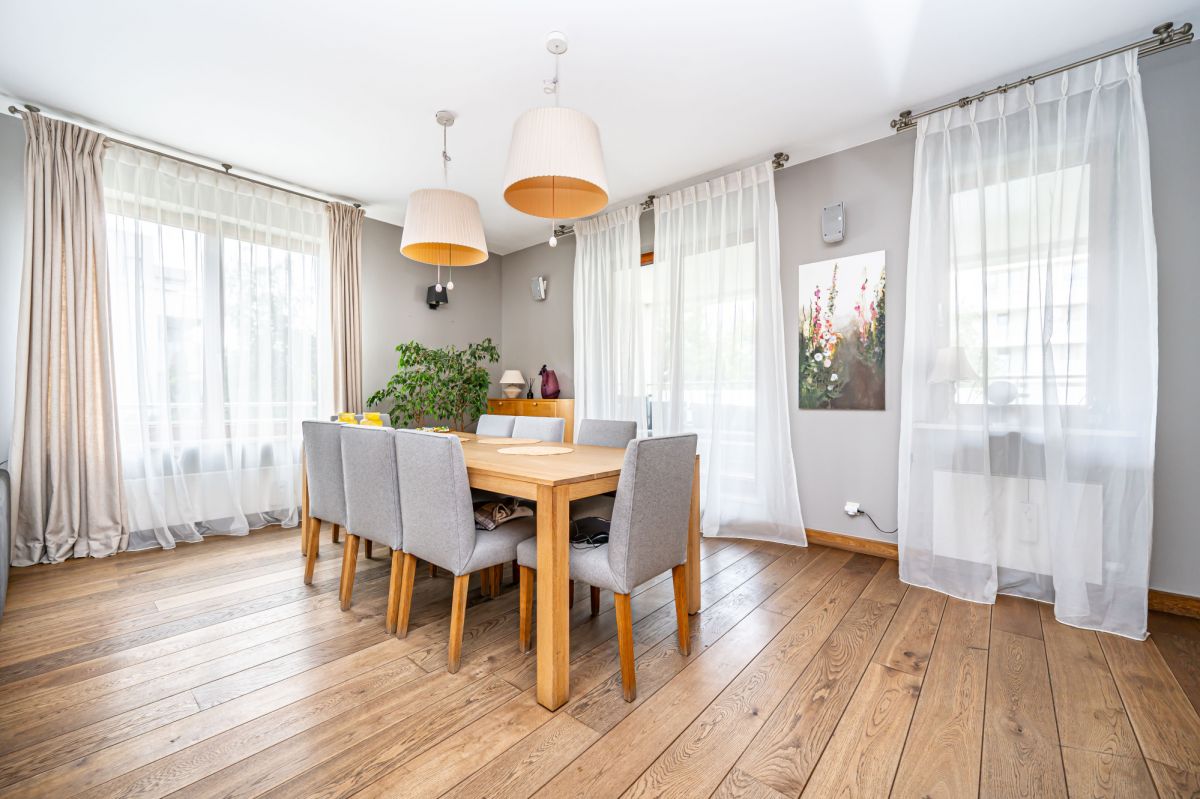 5 room apartment 160 m² in Warsaw, Poland