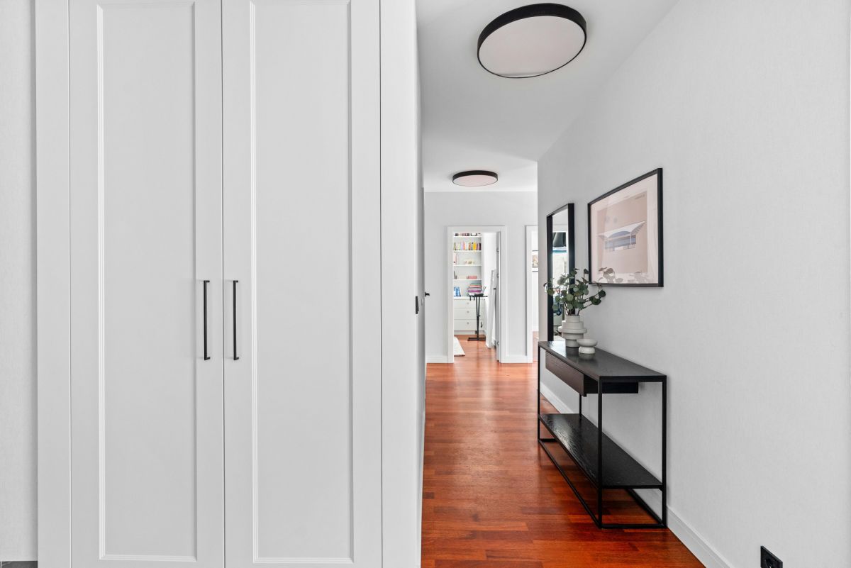 Квартира 4 комнаты 94 м² Варшава, Польша