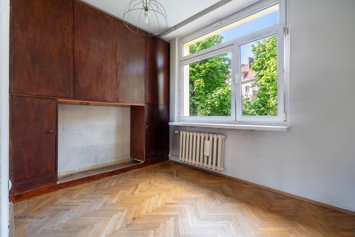 2 room apartment 40 m² Warsaw, Poland