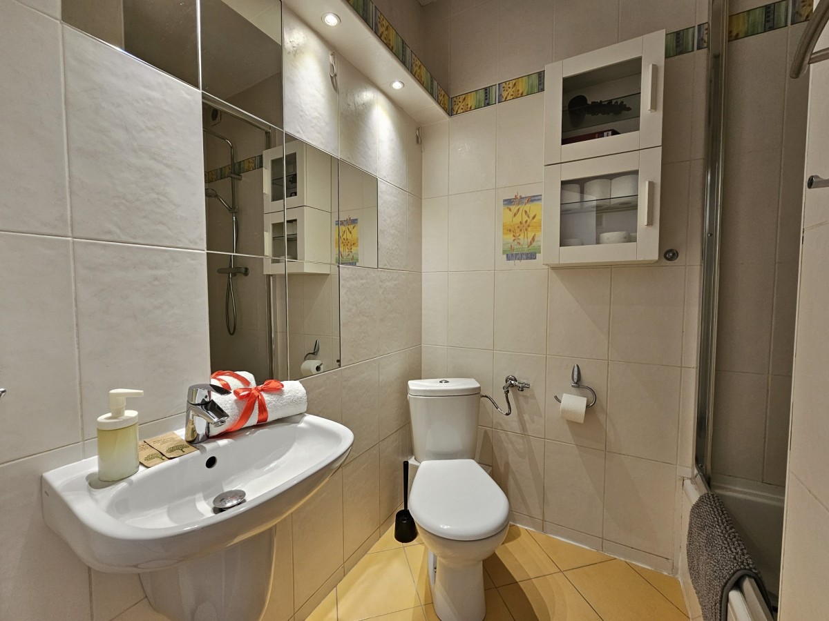 Apartamento 1 habitación 25 m² en Varsovia, Polonia