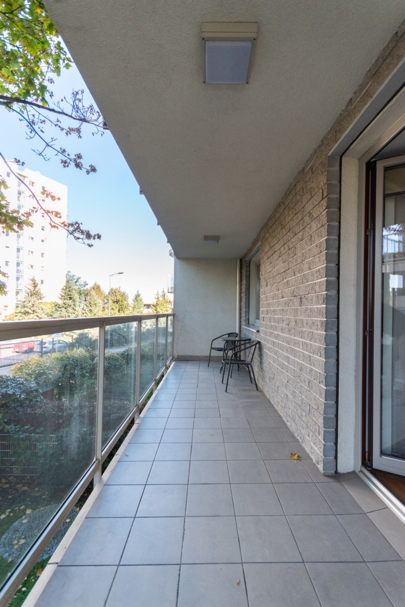 2 room apartment 48 m² in Warsaw, Poland