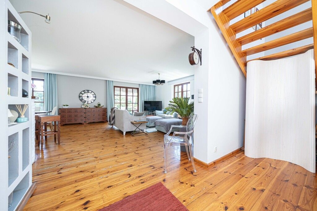 Atterrir 166 m² Poznan, Pologne