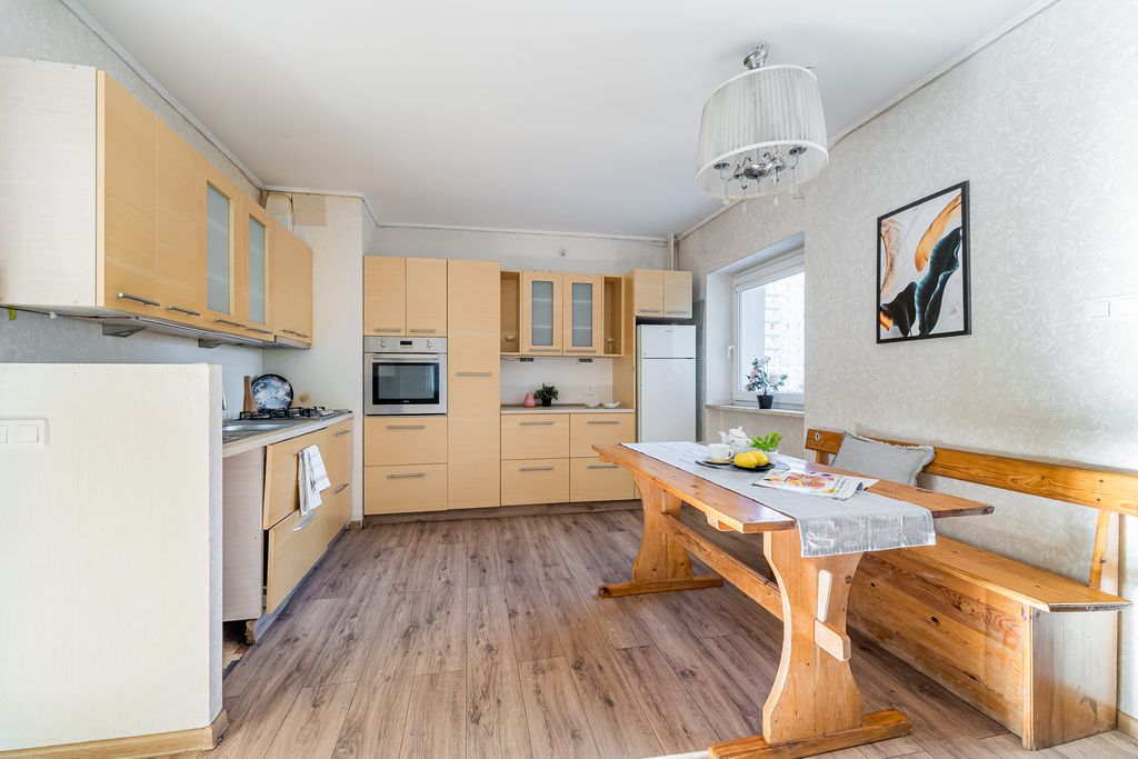 Apartamento 3 habitaciones 77 m² Varsovia, Polonia