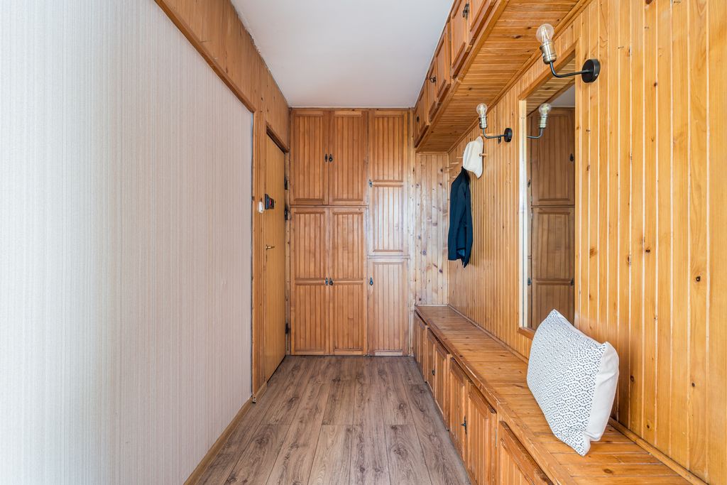Apartamento 3 habitaciones 77 m² Varsovia, Polonia