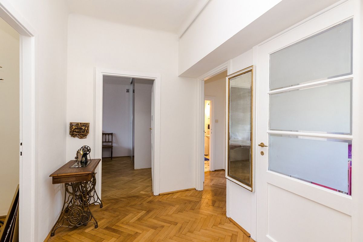 3 room apartment 80 m² in Warsaw, Poland